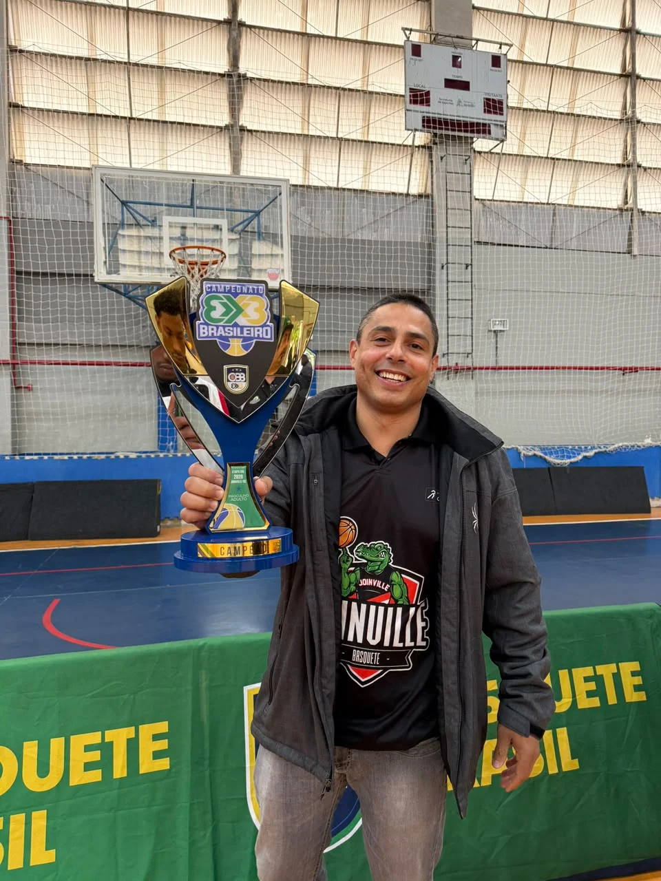 Anderson Hickman em registro profissional no basquete